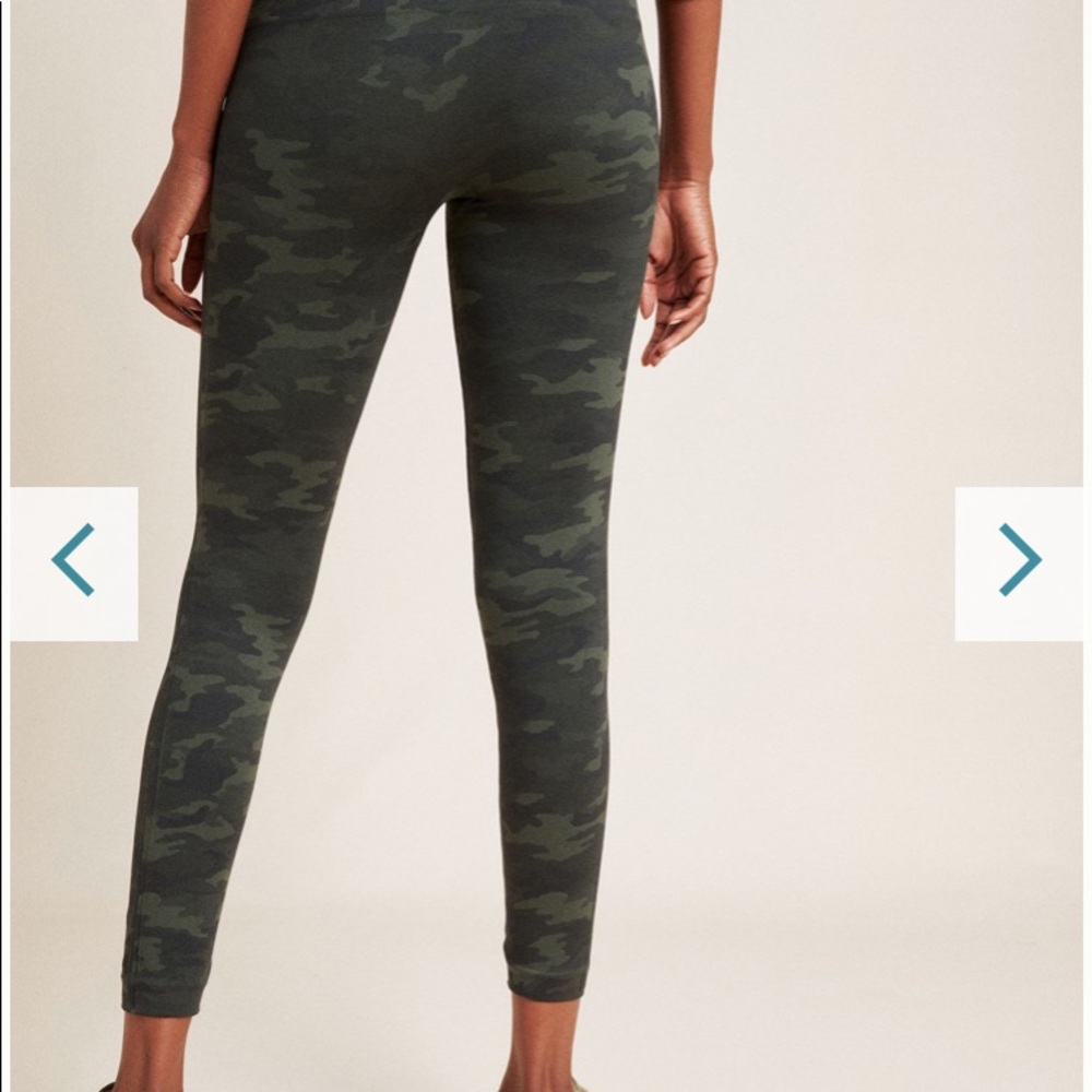 NEW SPANX CAMO LEGGINGS FROM ANTHROPOLOGY